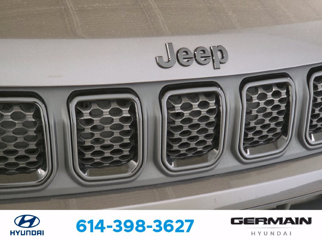Used 2023 Jeep Compass Latitude w/ Convenience Group AWD/4WD image 14
