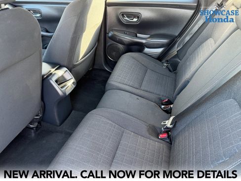 Used 2023 Honda HR-V LX image 8