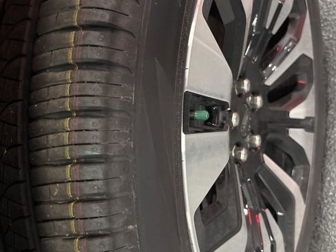 New 2026 Ford Explorer Platinum w/ LUX Leather Package image 13