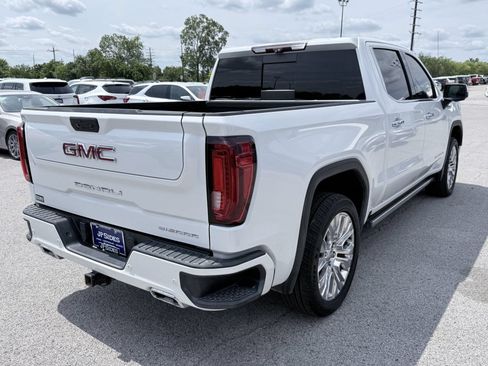 Used 2020 GMC Sierra 1500 Denali w/ Denali Ultimate Package AWD/4WD image 7