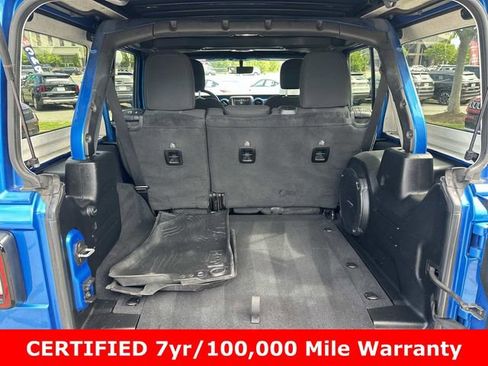 Certified 2022 Jeep Wrangler Unlimited Sport w/ Sun And Sound Package AWD/4WD image 15