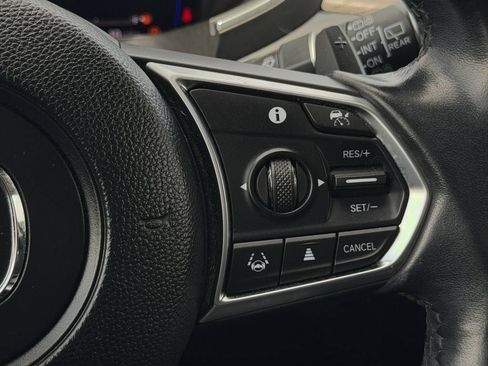 Used 2022 Acura MDX SH-AWD w/ Advance Package image 14