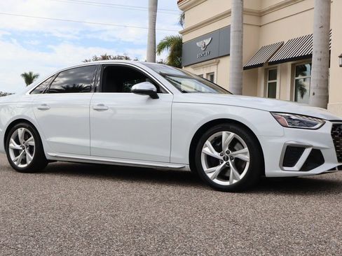 Used 2022 Audi S4 Premium Plus w/ Premium Plus Package image 3
