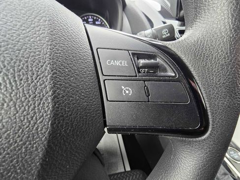 Used 2024 Mitsubishi Eclipse Cross LE AWD/4WD image 23