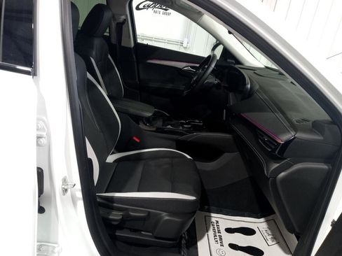 Used 2024 Buick Envision Sport Touring image 5