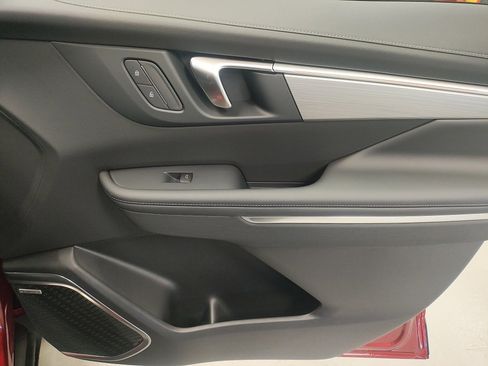 New 2026 Buick Enclave Preferred w/ Power Package image 9