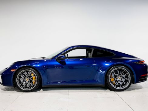 Used 2021 Porsche 911 Carrera S image 8