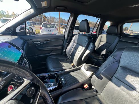 Used 2019 Honda Passport Elite image 17