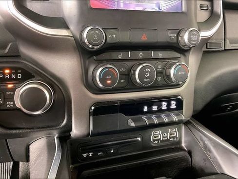 Used 2019 RAM 1500 Big Horn AWD/4WD image 10
