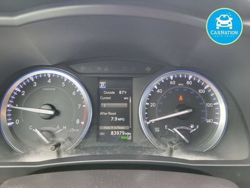 Used 2017 Toyota Highlander XLE AWD/4WD image 20