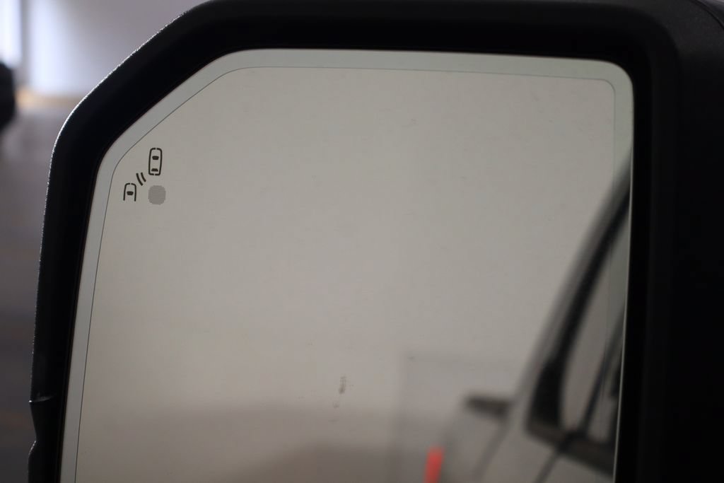 Used 2020 Ford F150 Lariat w/ Equipment Group 501A Mid AWD/4WD image 32
