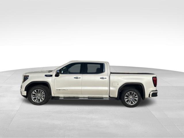 Certified 2024 GMC Sierra 1500 Denali w/ Technology Package AWD/4WD image 4