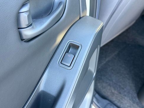 New 2026 Nissan Frontier SV w/ SV Convenience Package image 16