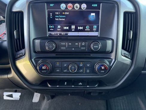 Used 2018 Chevrolet Silverado 1500 LT w/ Texas Edition image 18