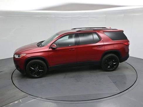 Used 2020 Chevrolet Traverse LT image 43