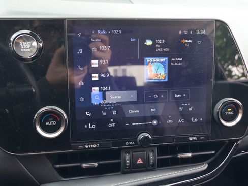Used 2024 Lexus NX 250 FWD image 24