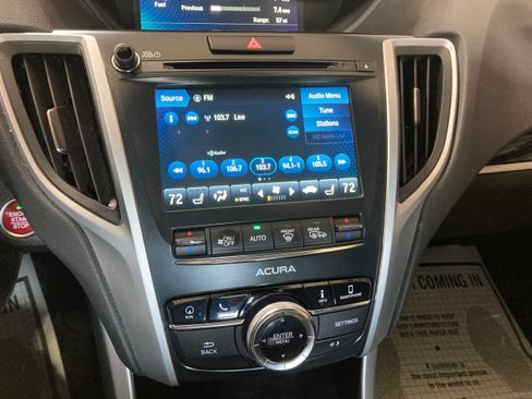 Used 2018 Acura TLX V6 SH-AWD w/ Technology Pkg image 20