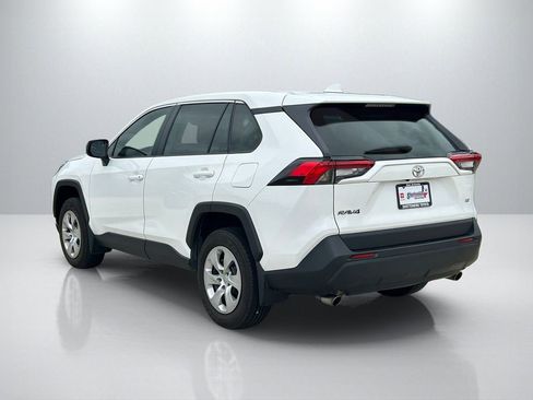 Used 2023 Toyota RAV4 LE FWD image 7