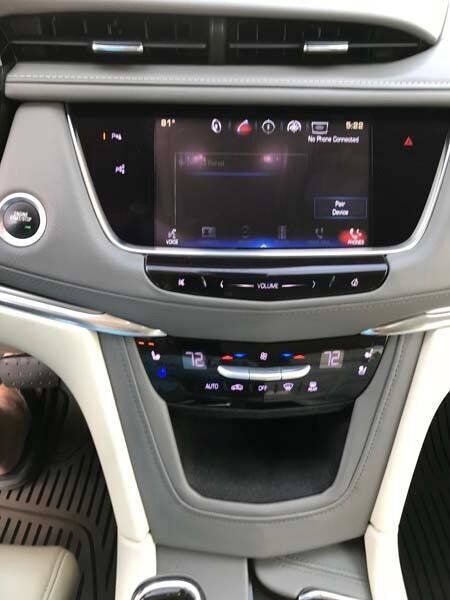 Used 2017 Cadillac XT5 Premium Luxury w/ Driver Assist Package AWD/4WD image 14