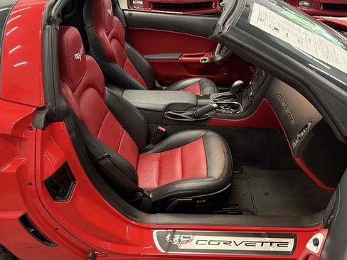 Used 2013 Chevrolet Corvette Grand Sport w/ 2LT Preferred Equipment Group RWD image 41