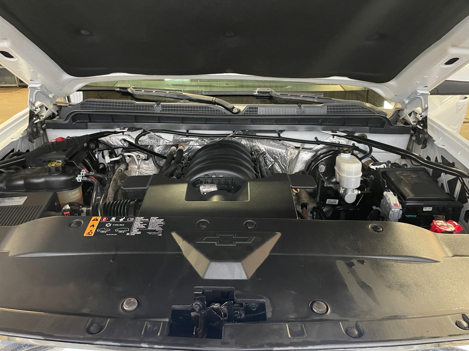Used 2017 Chevrolet Silverado 1500 LT w/ Trailering Package AWD/4WD image 28