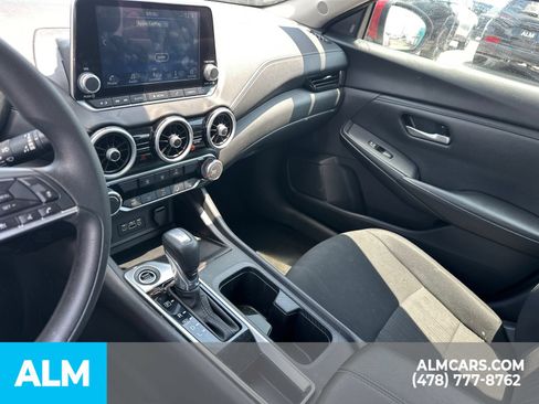 Used 2024 Nissan Sentra SV FWD image 33