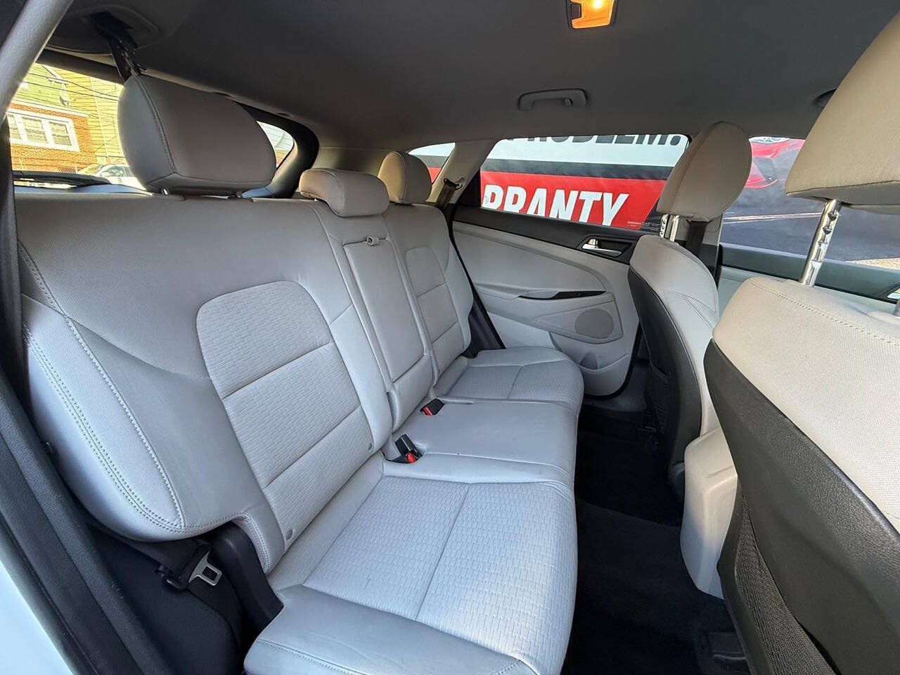 Used 2019 Hyundai Tucson Value AWD/4WD image 8