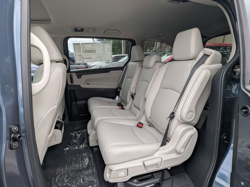New 2026 Honda Odyssey EX-L image 12