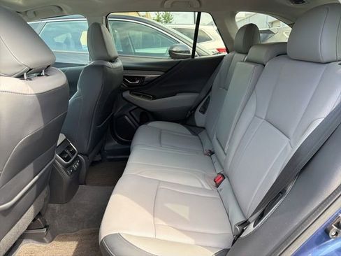 Used 2022 Subaru Outback Limited AWD/4WD image 24