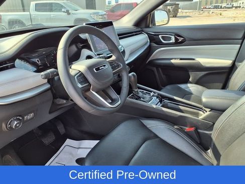Certified 2025 Jeep Compass Limited AWD/4WD image 11