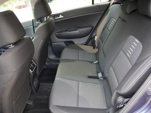 Used 2017 Kia Sportage LX w/ LX Popular Package FWD image 17