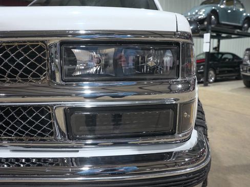 Used 1995 Chevrolet Silverado 1500 4x4 Extended Cab image 32