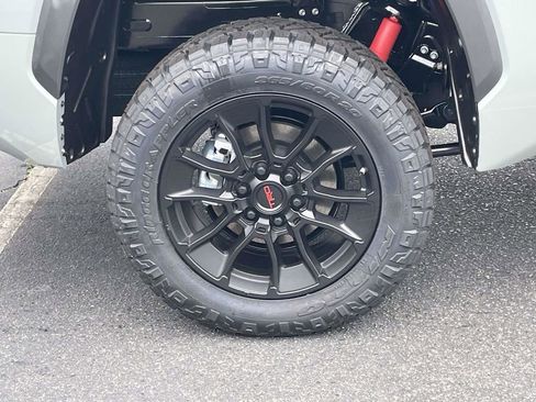 New 2026 Toyota Tundra Limited AWD/4WD image 14
