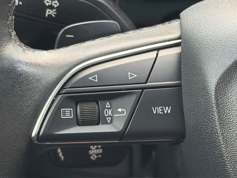 Used 2023 Audi Q3 2.0T Premium image 35