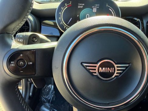Used 2024 MINI Cooper S image 17