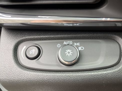 New 2026 Buick Envista Sport Touring w/ Convenience I Package FWD image 10