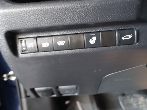 Used 2024 Toyota RAV4 XLE image 21