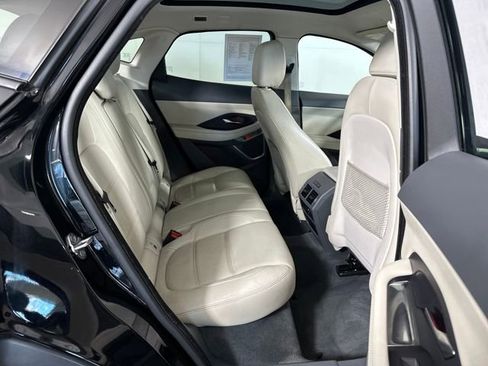 Used 2020 Jaguar E-PACE SE image 27