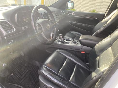 Used 2021 Jeep Grand Cherokee Limited AWD/4WD image 15