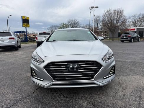 Used 2018 Hyundai Sonata Limited w/ Limited Ultimate Package 03 FWD image 8