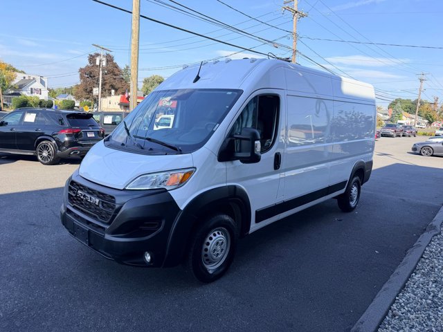 Used 2026 RAM ProMaster 2500 w/ Convenience Group FWD image 3