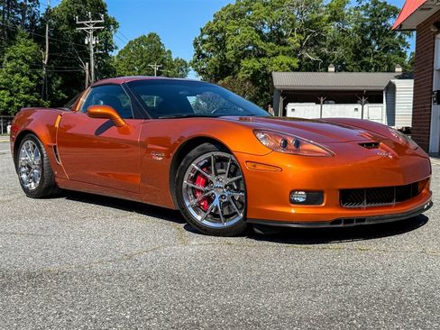 Used 2009 Chevrolet Corvette Z06 w/ Preferred Equipment Group RWD image 25