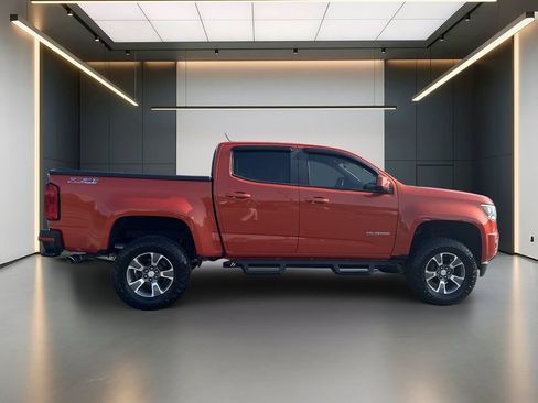 Used 2016 Chevrolet Colorado Z71 AWD/4WD image 7