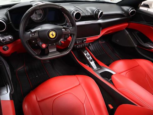 Certified 2020 Ferrari Portofino image 16