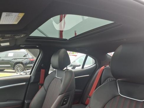 Used 2023 Genesis G70 2.0T w/ Sport Prestige Package AWD/4WD image 15