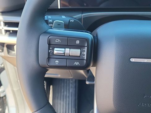 New 2026 Hyundai Santa Fe SE image 7