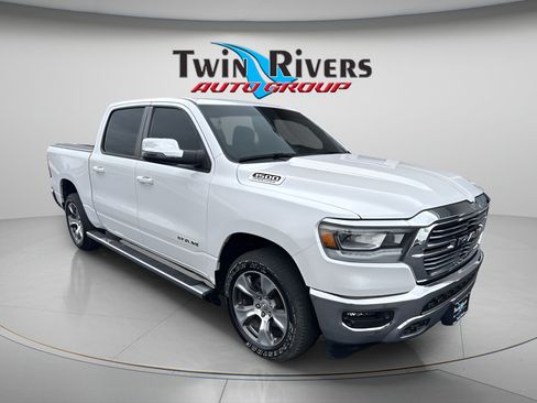 Used 2023 RAM 1500 Laramie AWD/4WD image 6