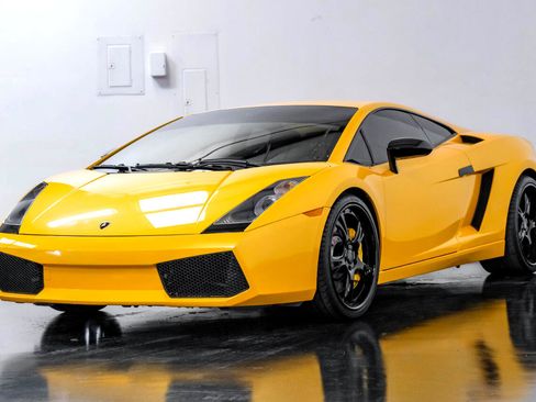 Used 2005 Lamborghini Gallardo image 6