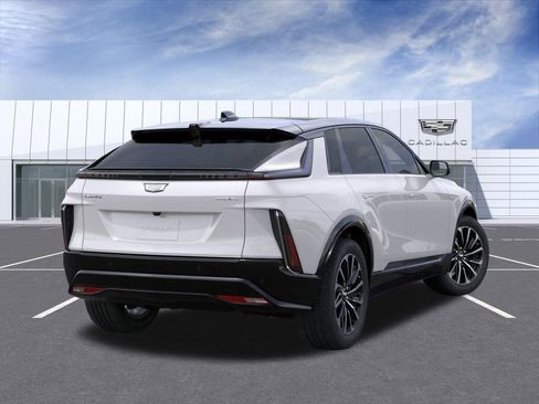 New 2025 Cadillac Lyriq Sport image 4