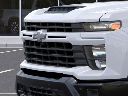 New 2026 Chevrolet Silverado 2500 Custom image 13